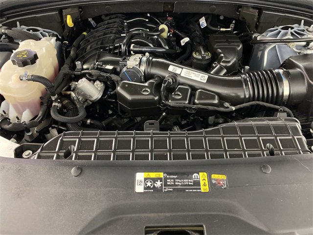 Used 2023 Jeep Grand Cherokee Laredo w/ Luxury Tech Group I image 34