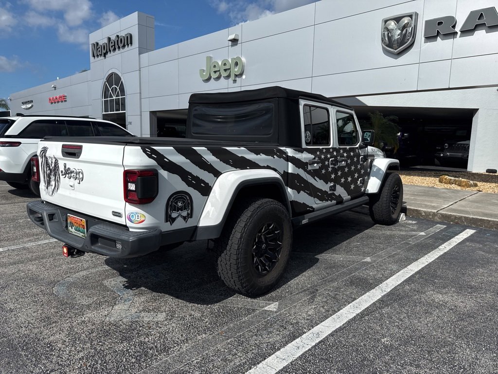 Used 2020 Jeep Gladiator Overland image 5