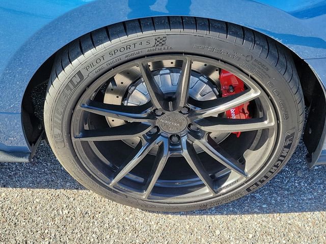 Used 2019 Ford Mustang Shelby GT350 w/ Technology Package image 7