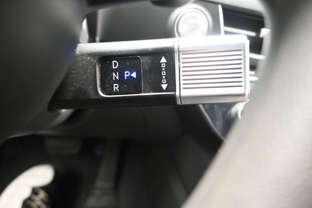 Used 2025 Hyundai Sonata SEL FWD image 12