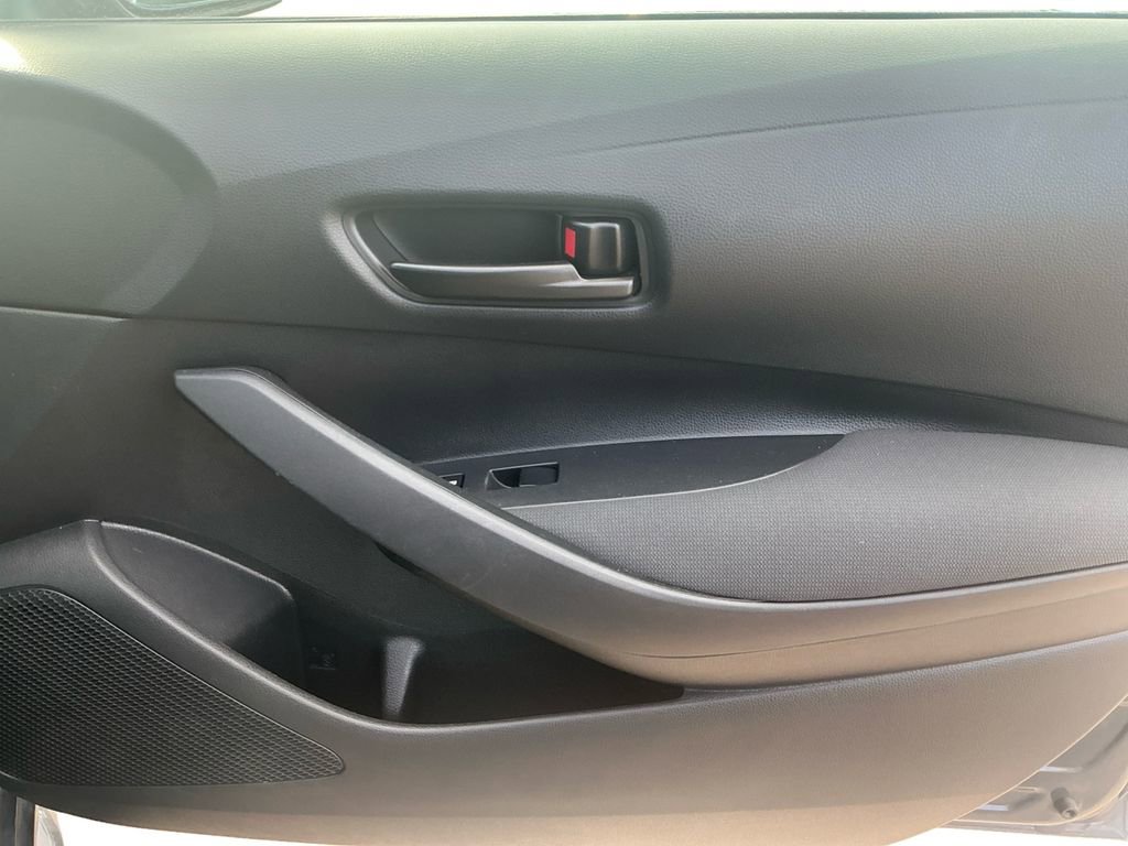 Used 2023 Toyota Corolla LE image 16