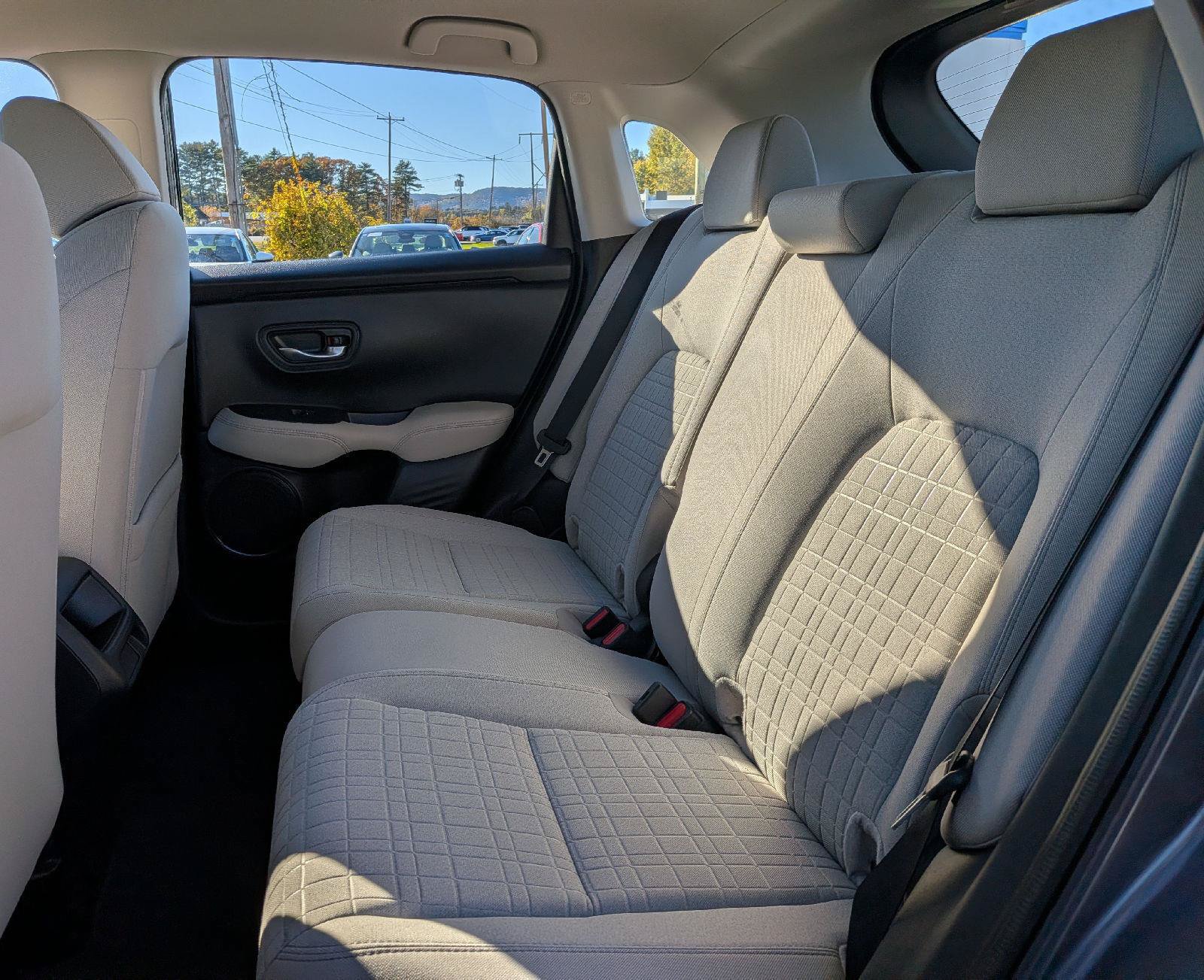 Certified 2024 Honda HR-V LX image 22