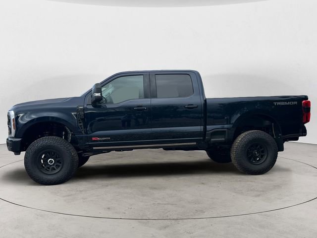 Used 2025 Ford F250 Lariat w/ Lariat Ultimate Package AWD/4WD image 2