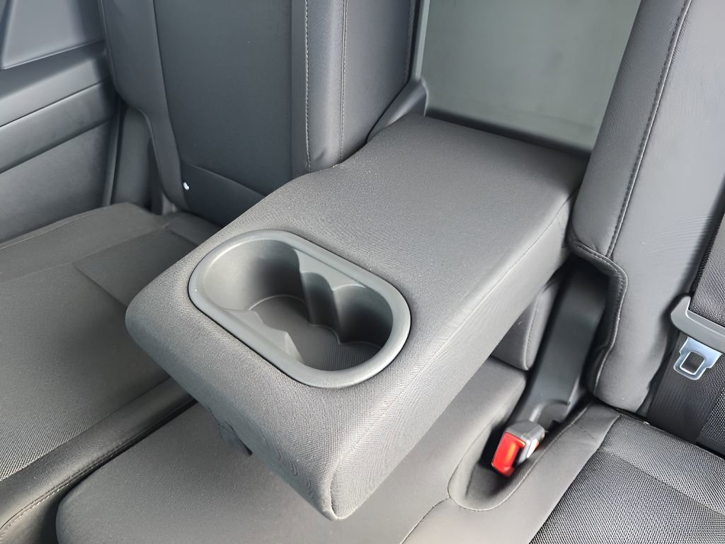 New 2026 Hyundai Santa Fe SE image 28