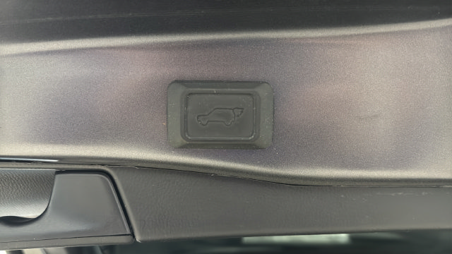 Used 2023 Toyota RAV4 XSE AWD/4WD image 30
