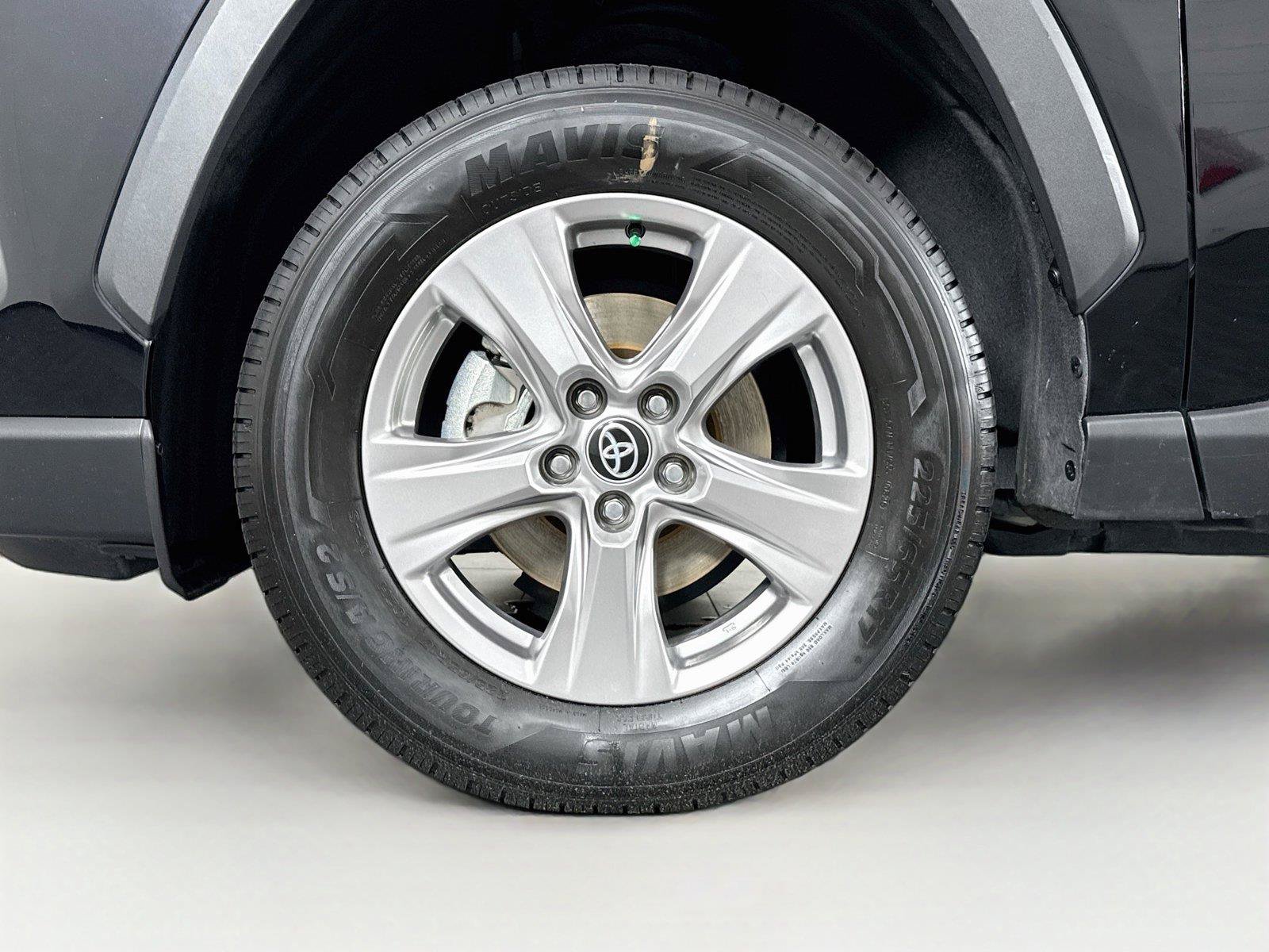 Certified 2025 Toyota RAV4 XLE AWD/4WD image 44