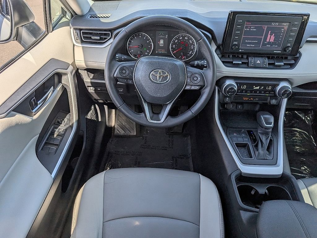 Used 2021 Toyota RAV4 XLE Premium w/ Carpet Mat Package (TMS) image 23
