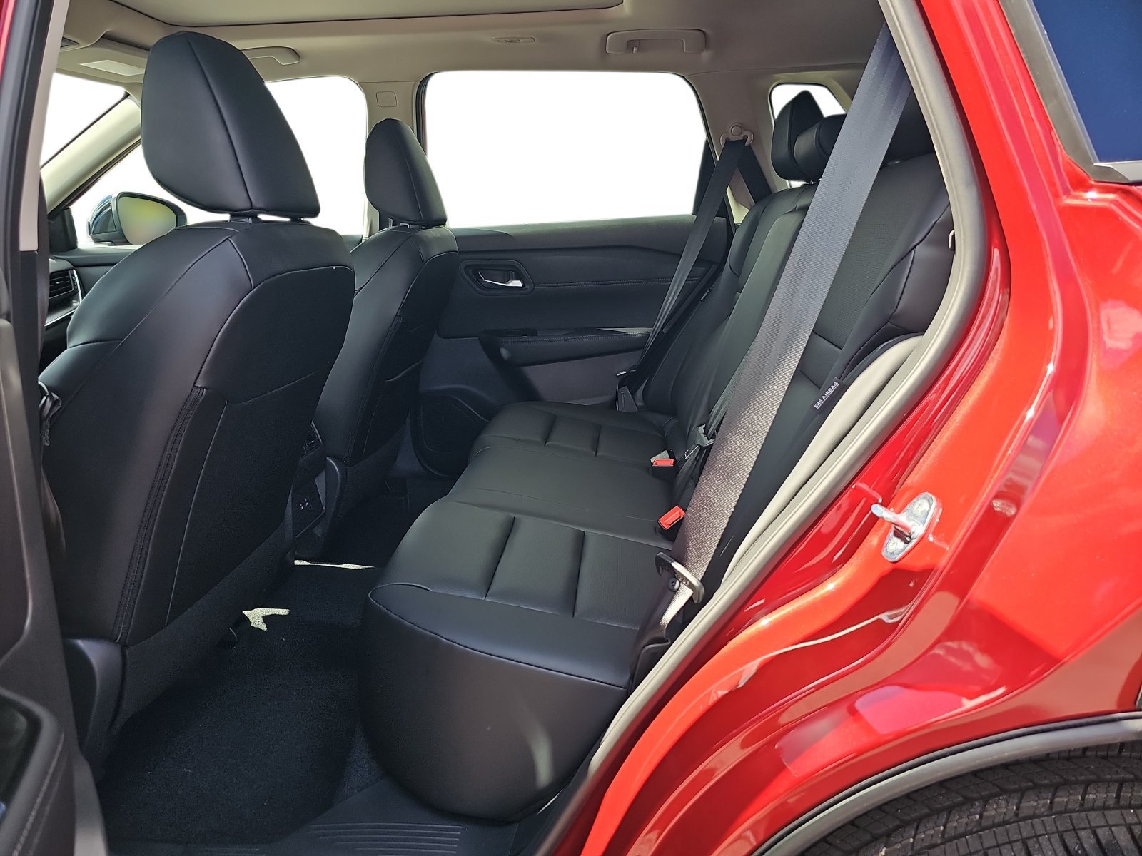 New 2027 Nissan Rogue Dark Armor FWD image 14