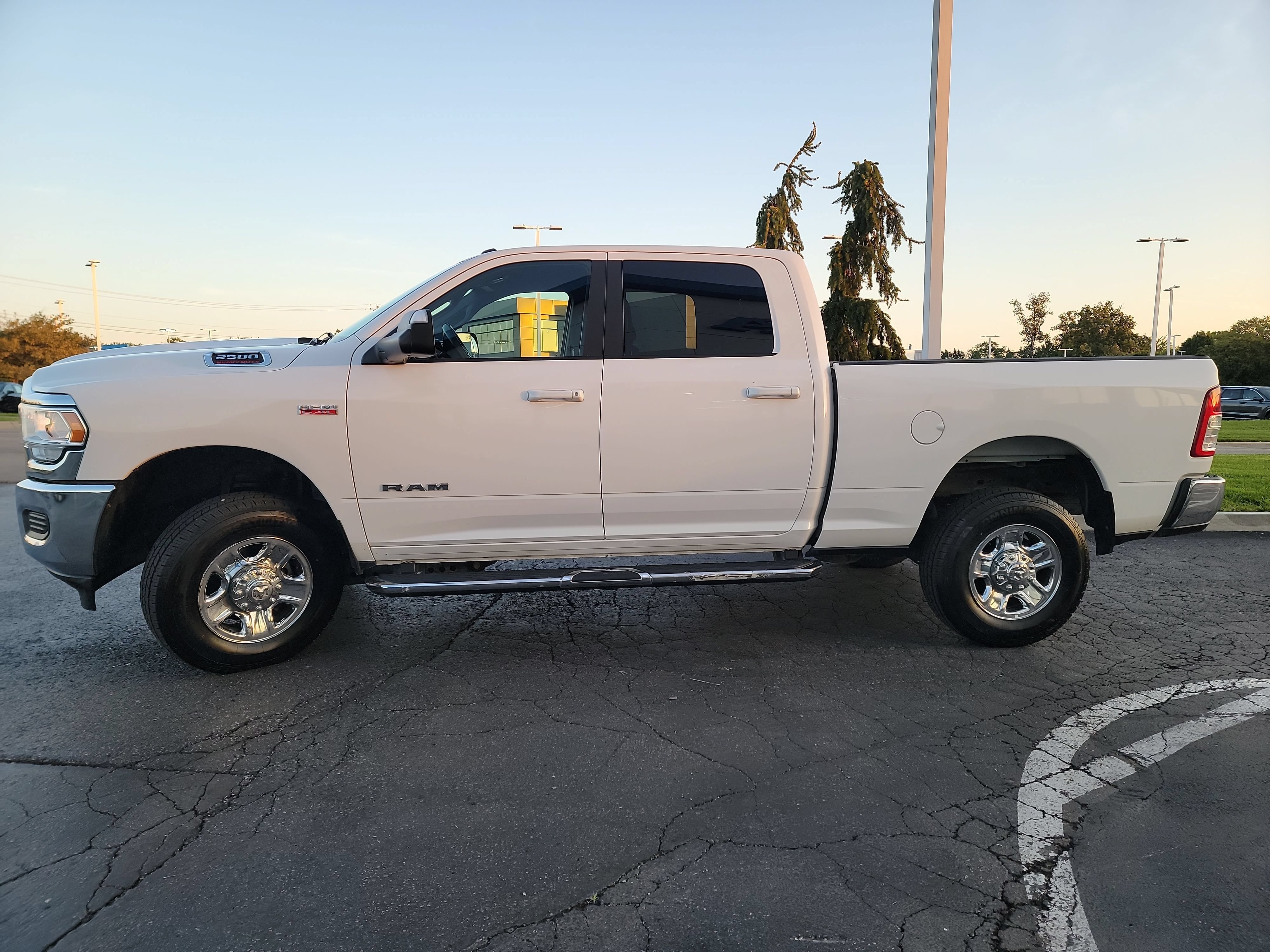 Used 2021 RAM 2500 Big Horn AWD/4WD image 4