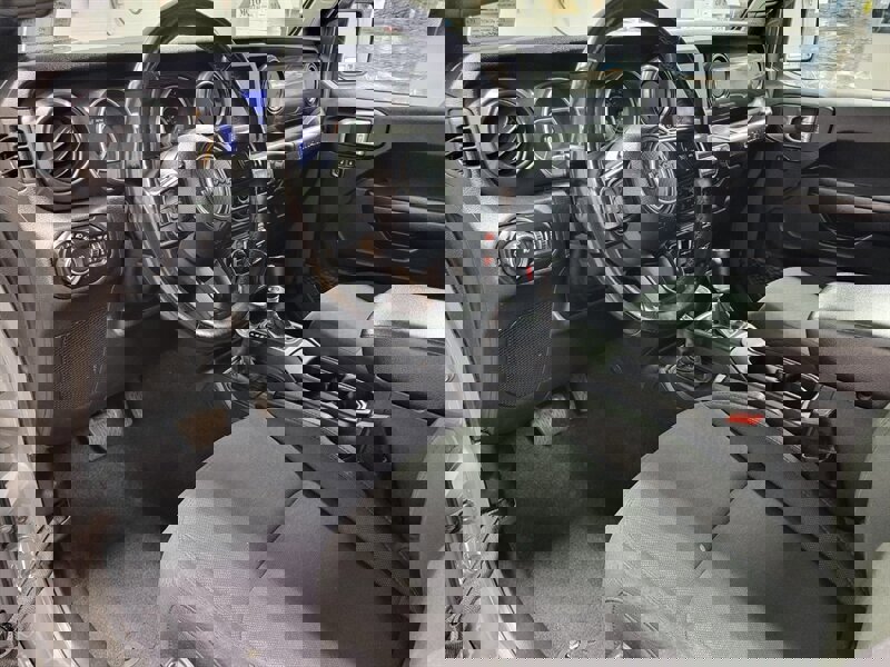 Used 2020 Jeep Wrangler Unlimited Sport image 23