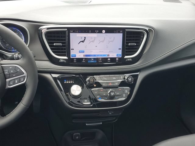 New 2027 Chrysler Pacifica Select AWD/4WD image 15