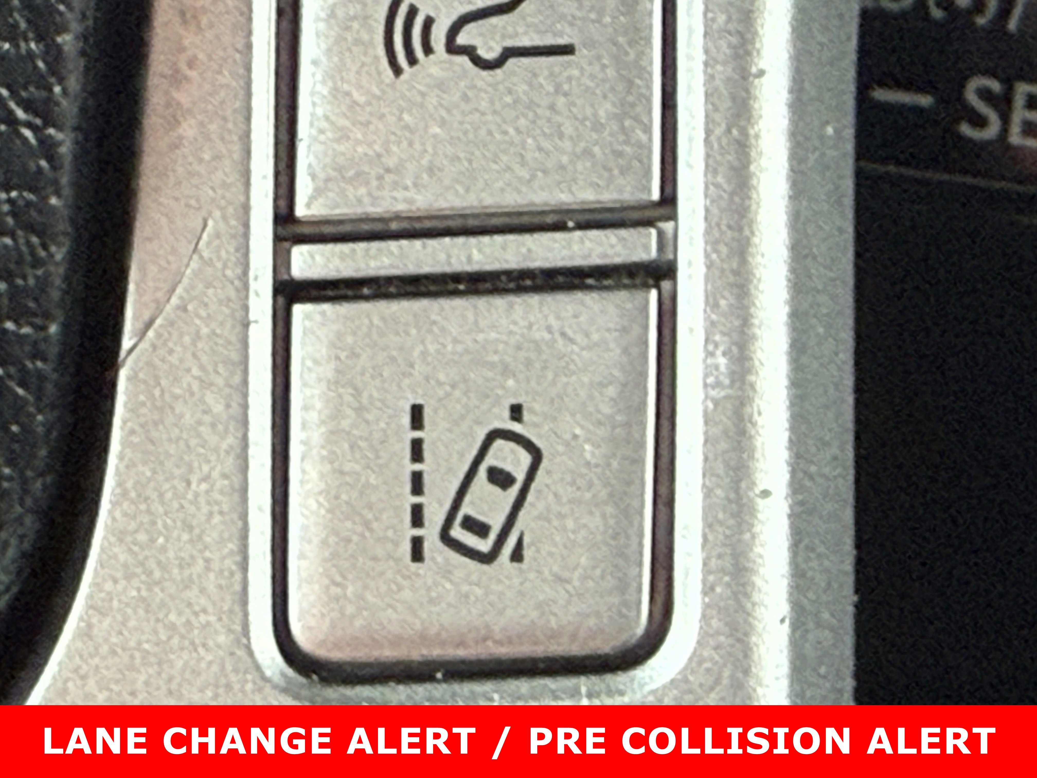 Used 2022 Toyota 4Runner Limited image 23