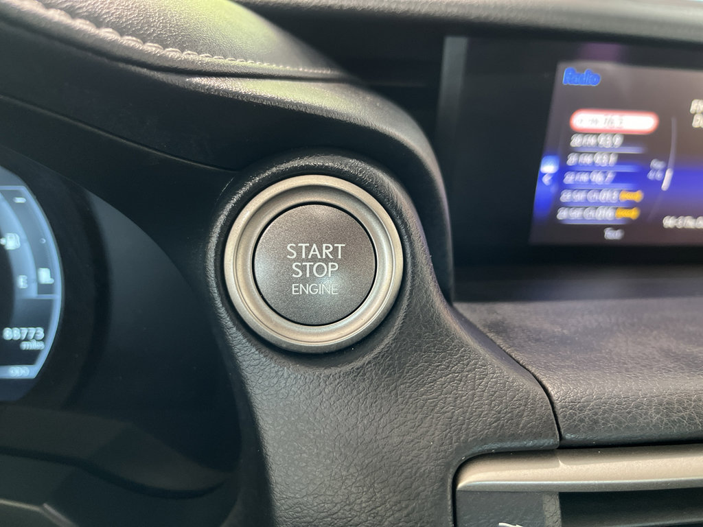 Used 2017 Lexus IS 200t F Sport w/ F Sport Package RWD image 19