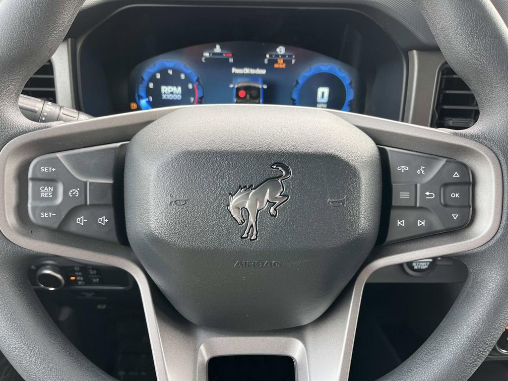 New 2025 Ford Bronco 4-Door image 13