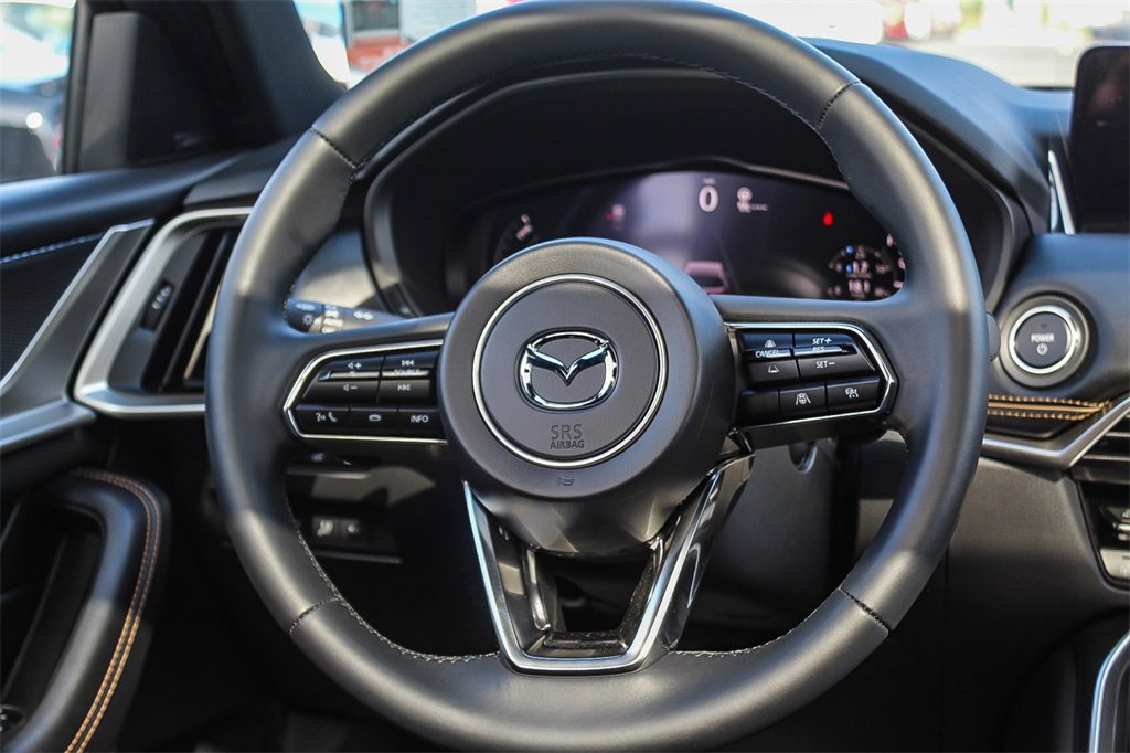 New 2025 MAZDA CX-90 Plug-In Hybrid w/ Premium Plus image 16