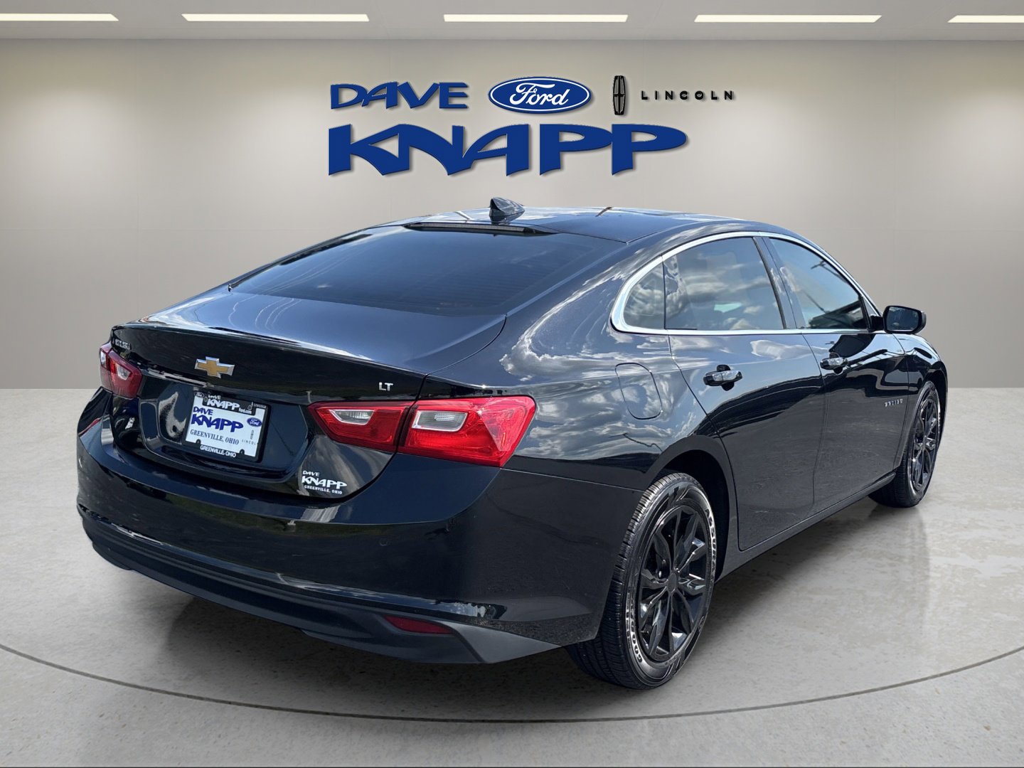 Used 2024 Chevrolet Malibu LT image 14