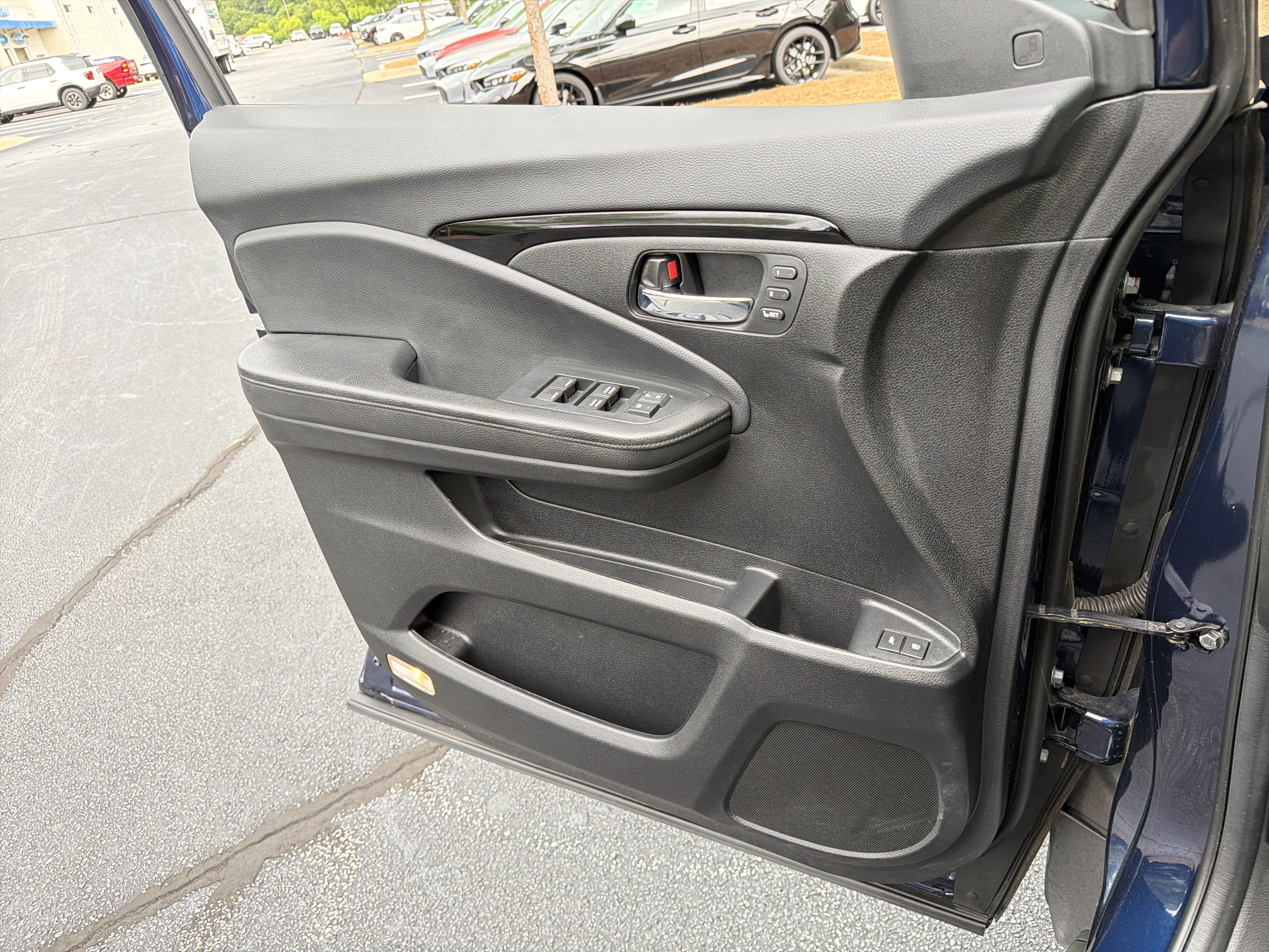 Used 2021 Honda Passport Touring image 16