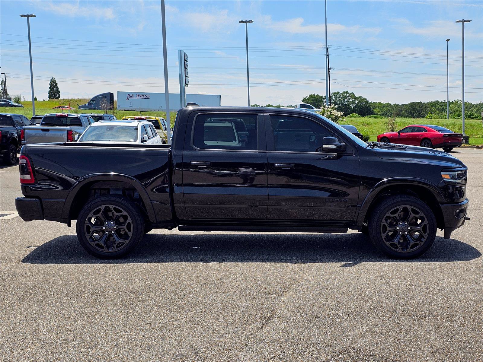 Used 2022 RAM 1500 Limited AWD/4WD image 7