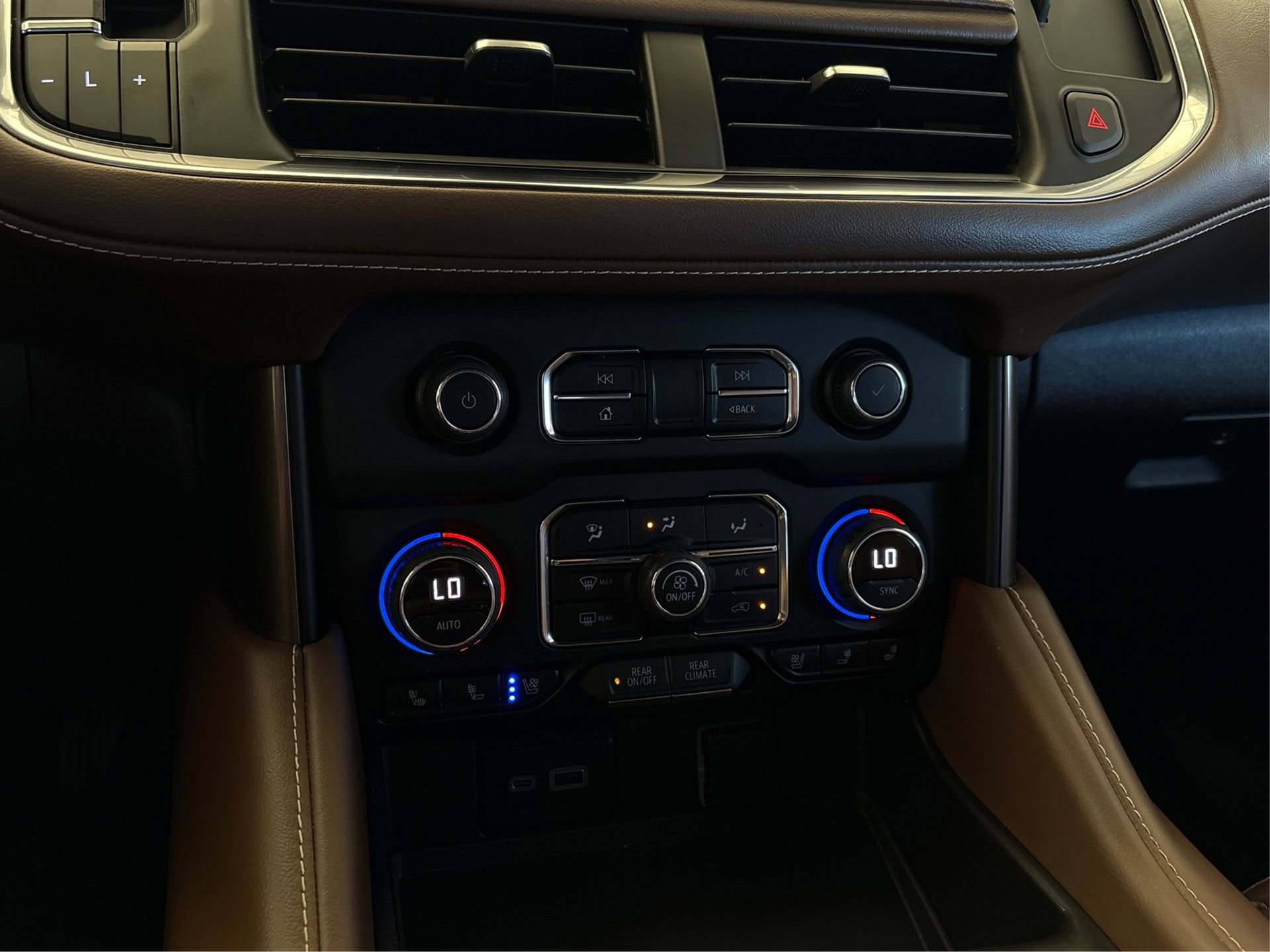 Used 2022 Chevrolet Tahoe High Country image 26