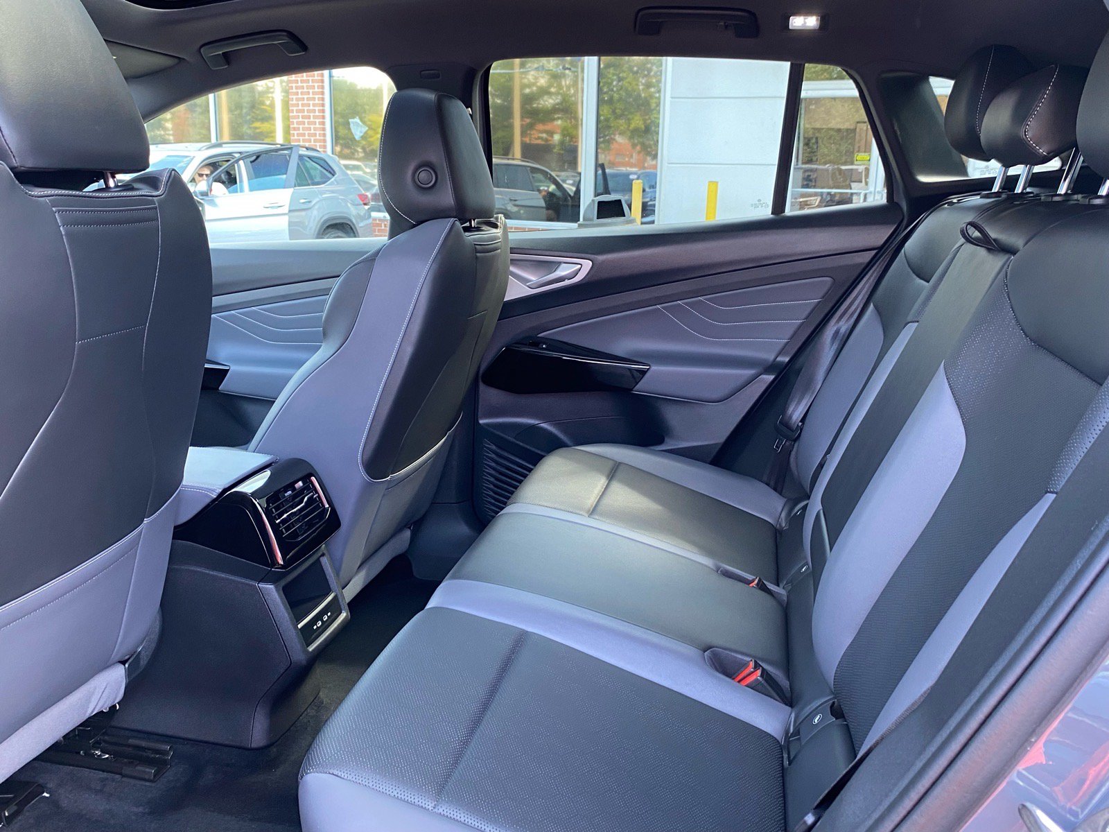 Certified 2023 Volkswagen ID.4 Pro S RWD image 19