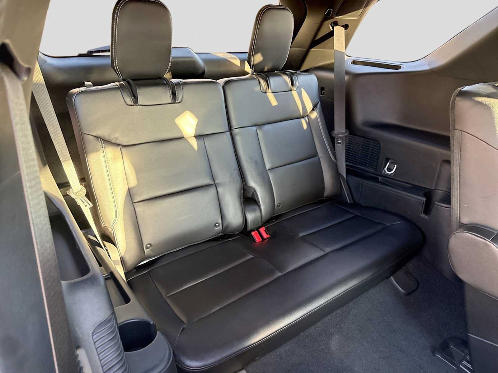 Used 2024 Ford Explorer ST AWD/4WD image 21