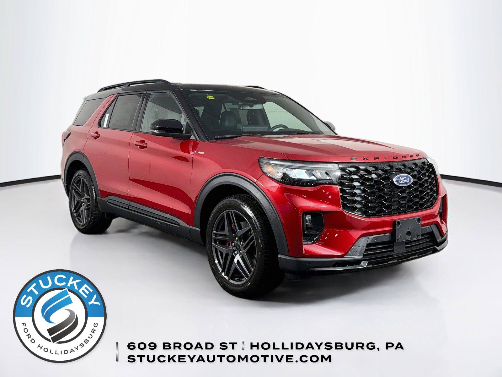 New 2026 Ford Explorer ST-Line w/ ST-Line Street Pack AWD/4WD image 1