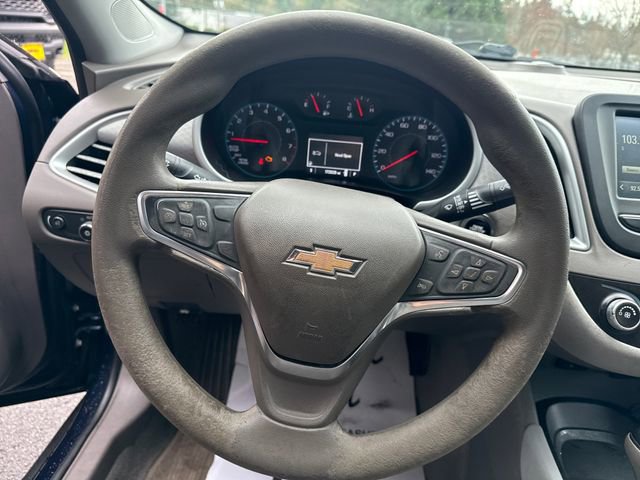 Used 2017 Chevrolet Malibu LS image 20