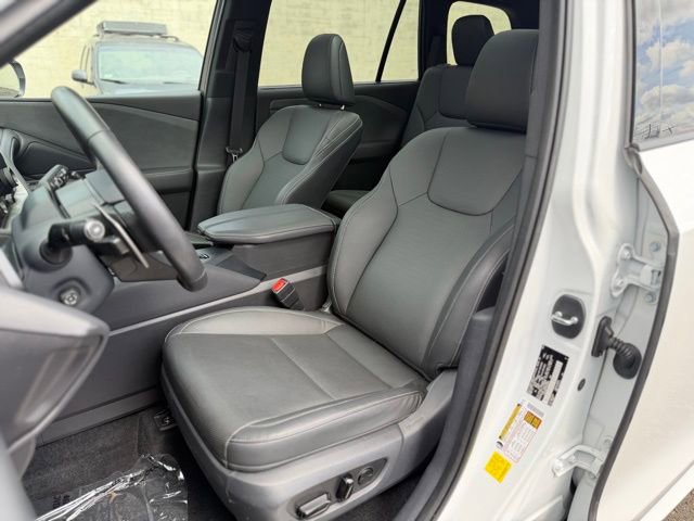 Certified 2025 Lexus TX 350 AWD w/ Technology Package image 17