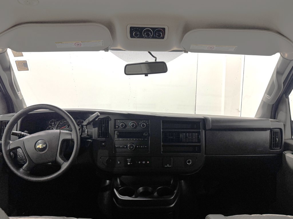 Used 2023 Chevrolet Express 3500 LS RWD image 2
