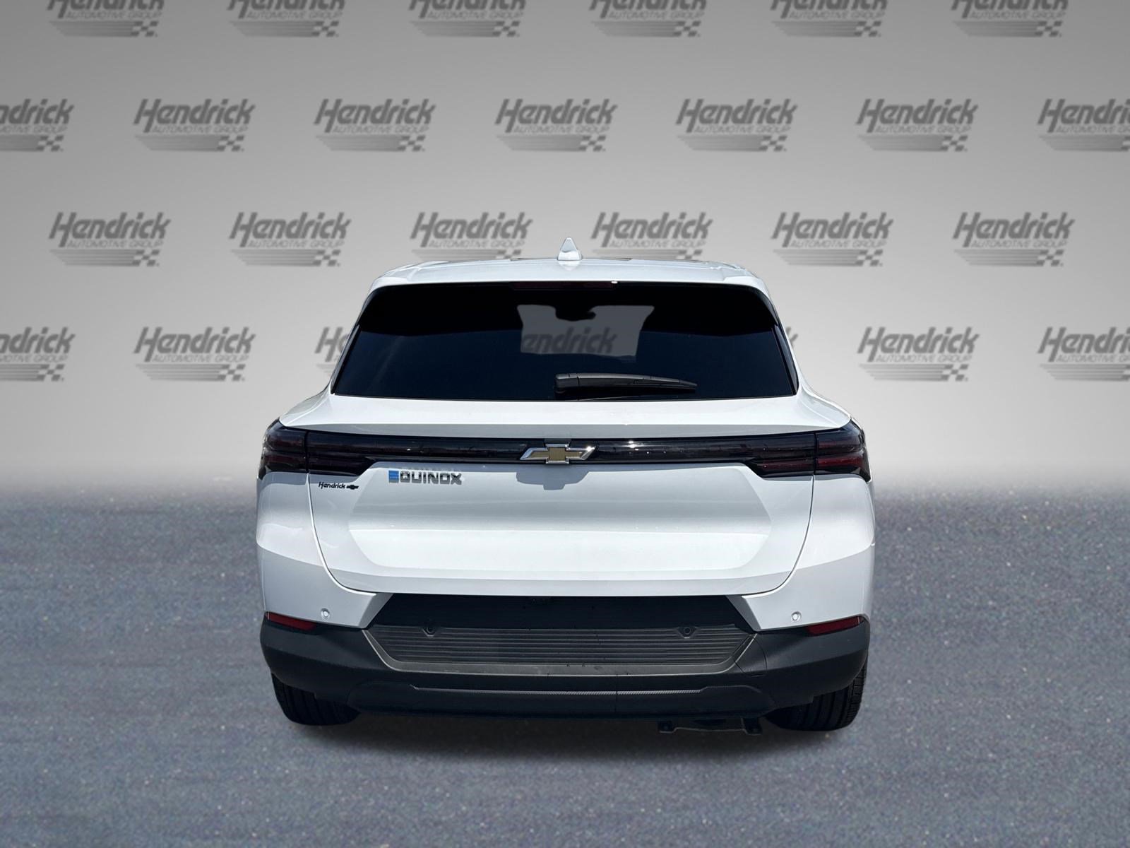 Used 2025 Chevrolet Equinox EV LT image 9