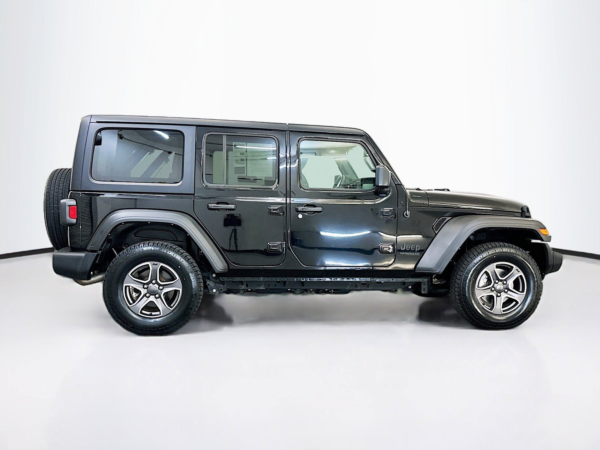 Used 2022 Jeep Wrangler Sport S image 10