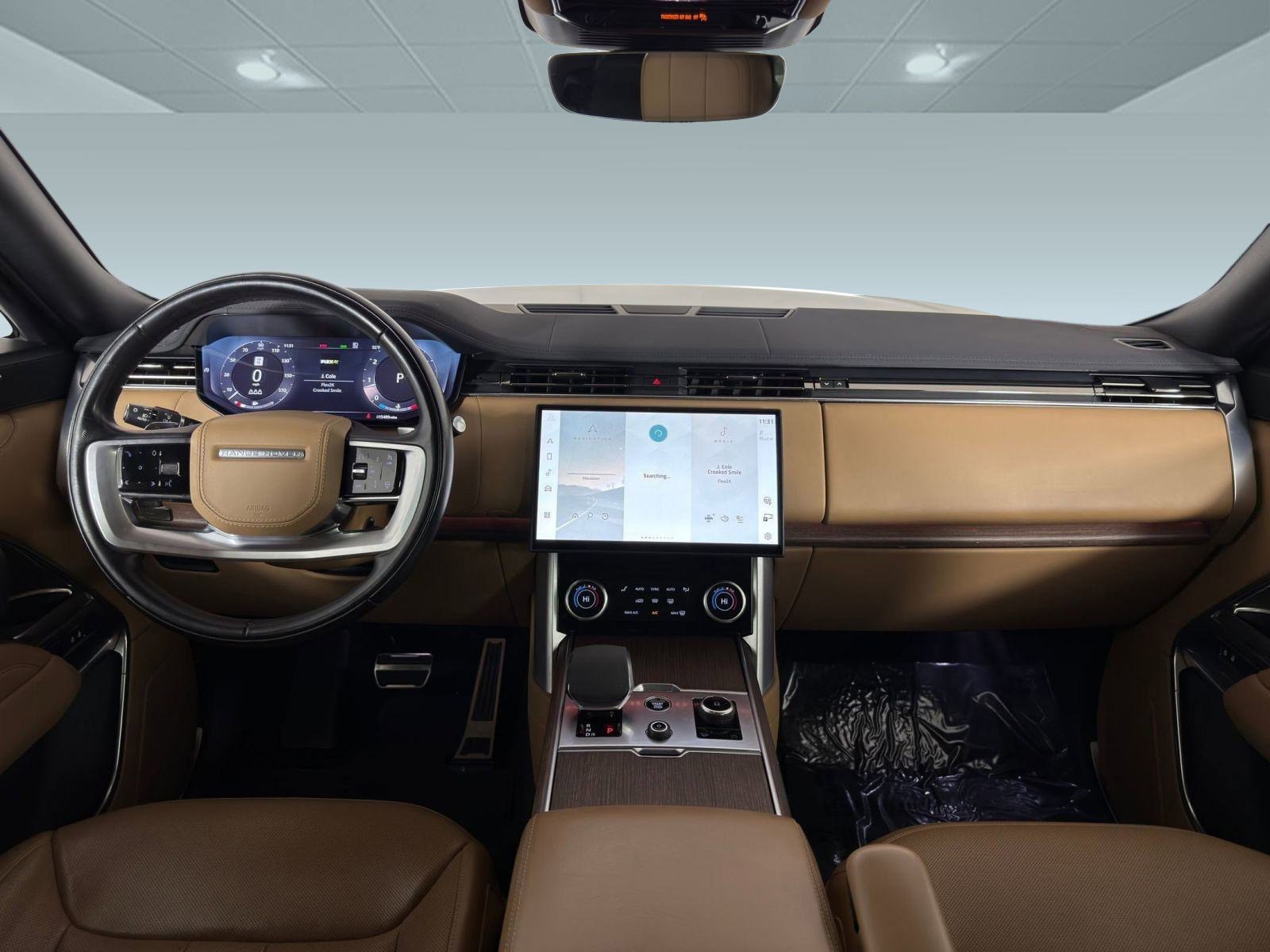 Used 2023 Land Rover Range Rover SE image 14