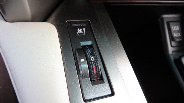 Used 2013 Lexus GX 460 image 19