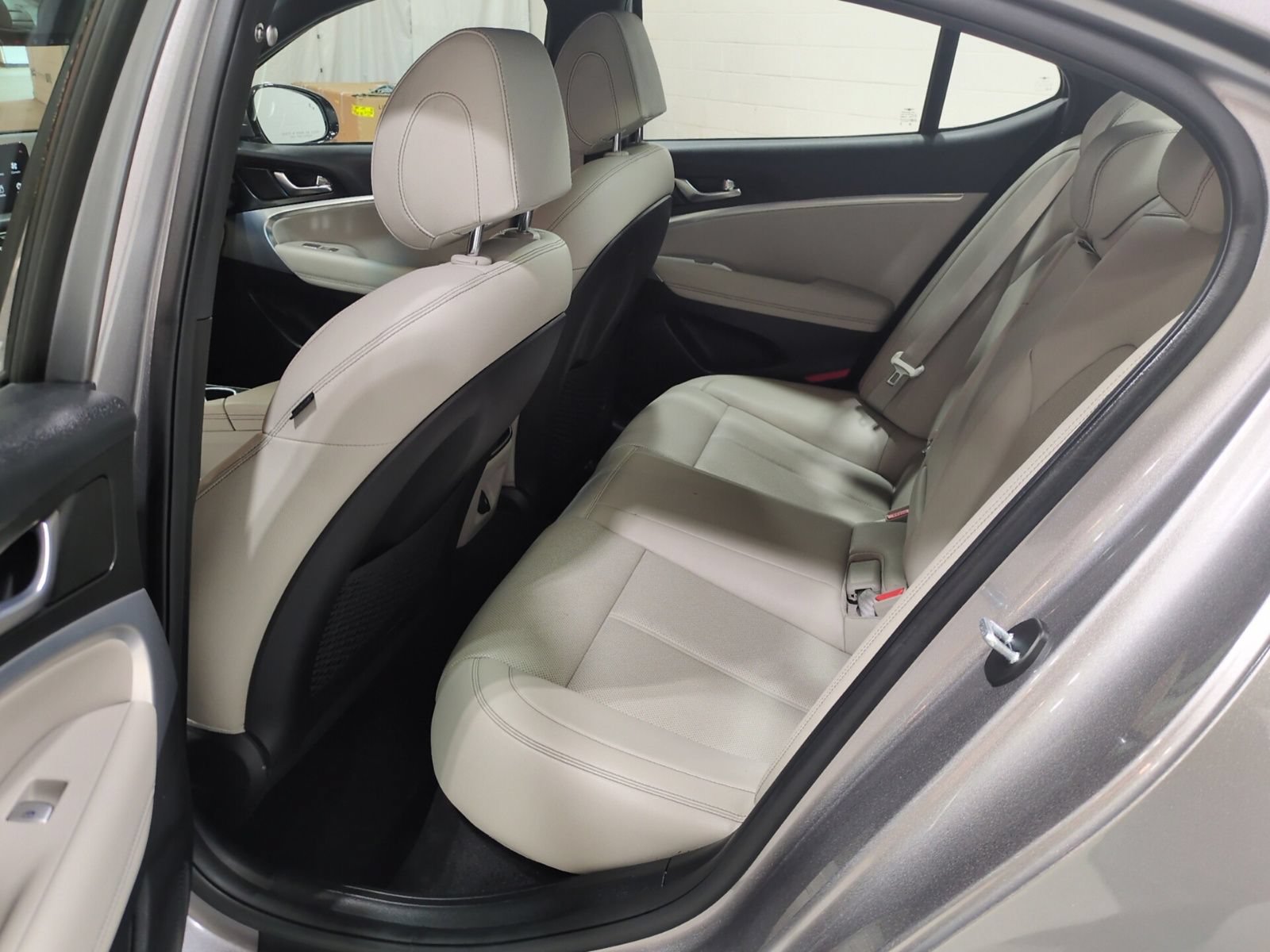 Certified 2023 Genesis G70 2.0T AWD/4WD image 13