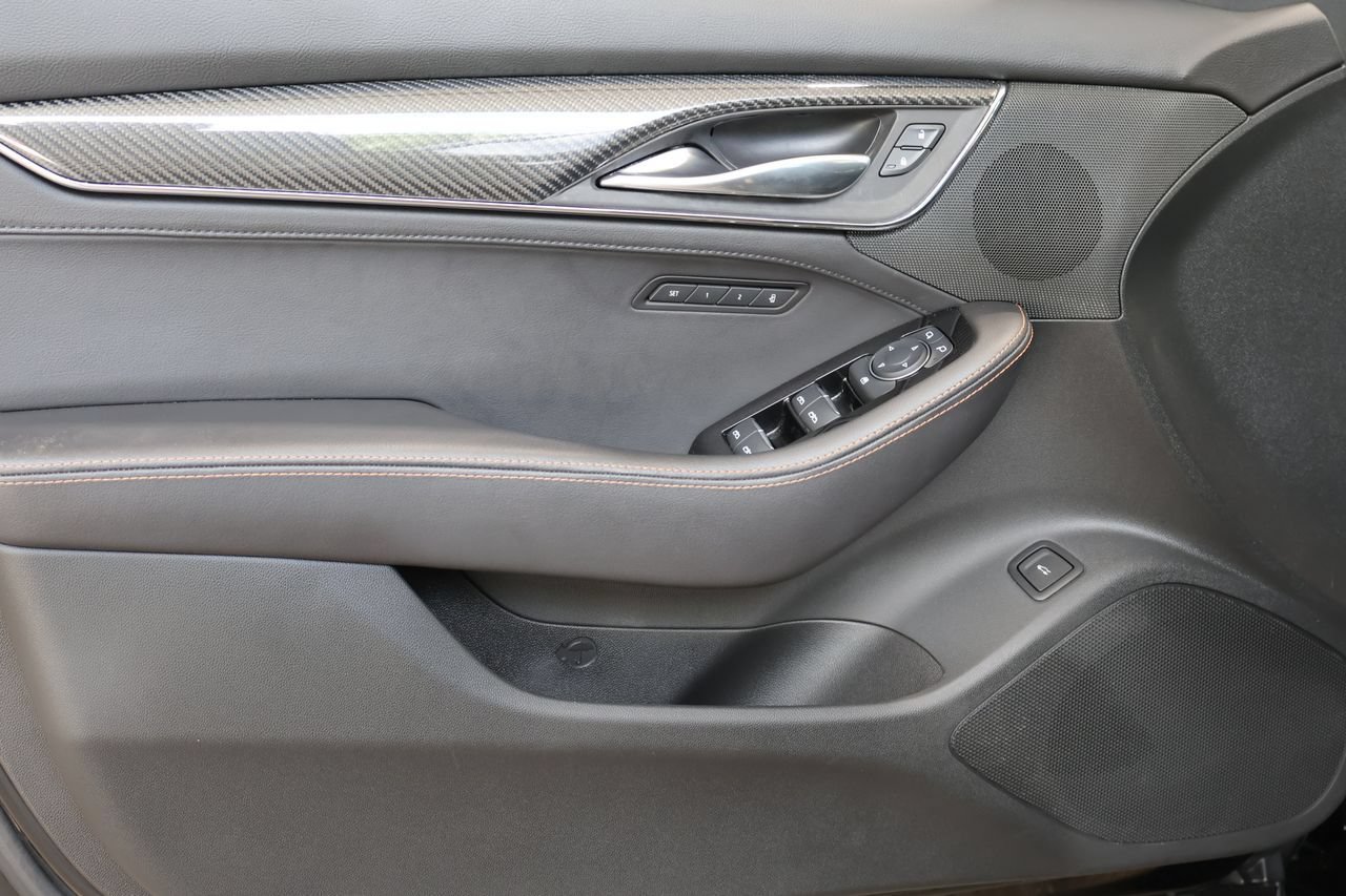 Used 2024 Cadillac CT5 Sport RWD image 9