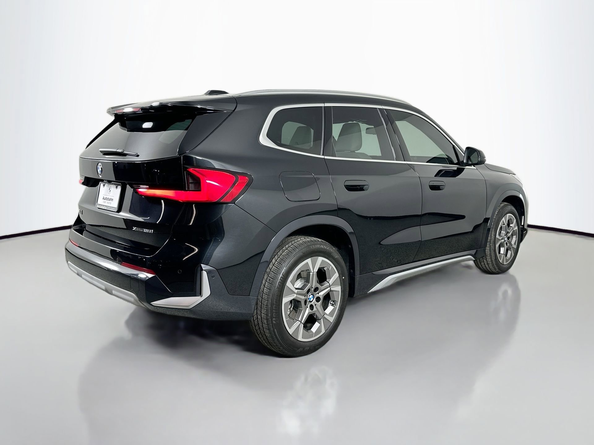 New 2026 BMW X1 xDrive28i w/ Technology Package image 5