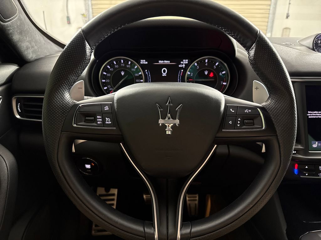 Used 2022 Maserati Levante GT image 13