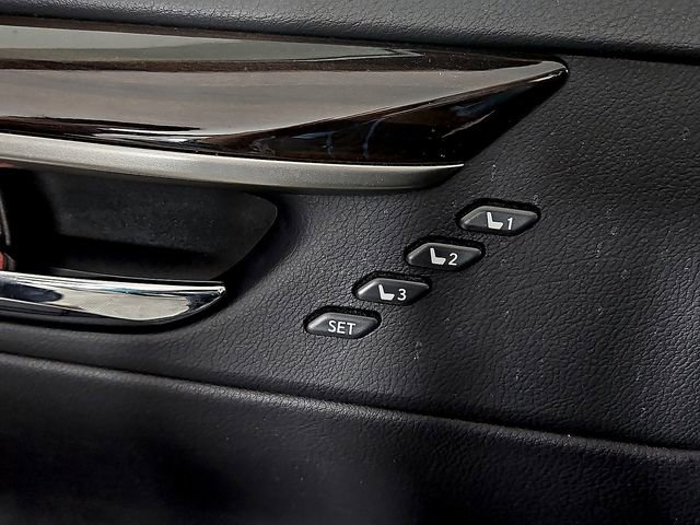 Used 2017 Lexus ES 300h image 27