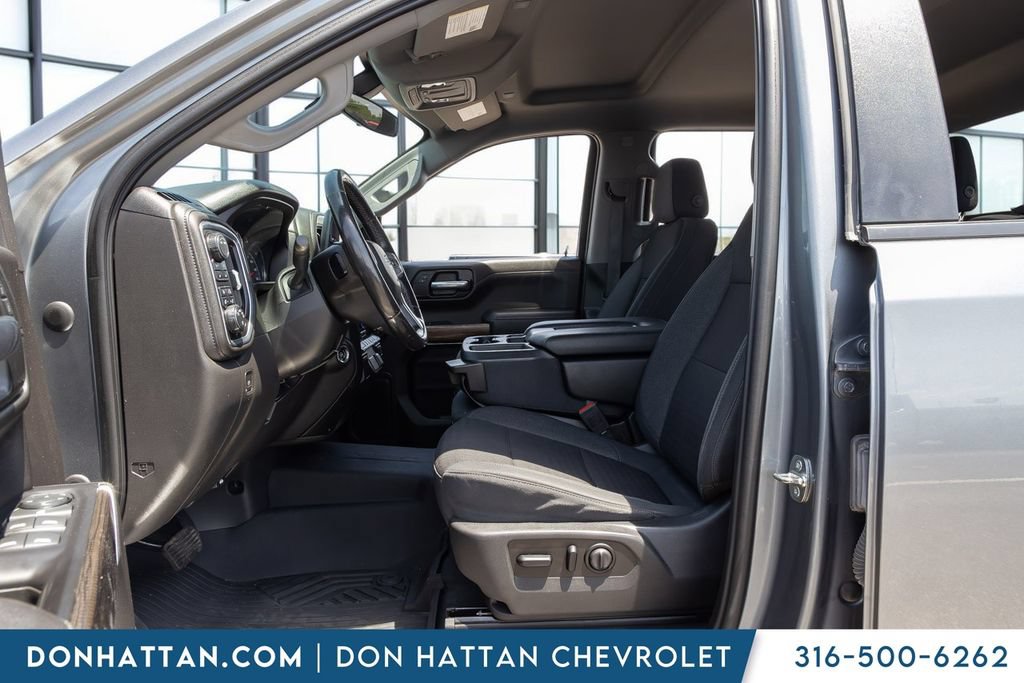 Used 2021 Chevrolet Silverado 1500 RST AWD/4WD image 3