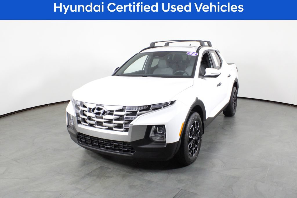 Used 2023 Hyundai Santa Cruz SEL w/ Activity Package FWD image 2