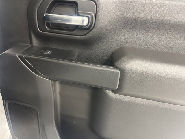 Used 2022 Chevrolet Silverado 2500 Custom w/ Custom Value Package image 25