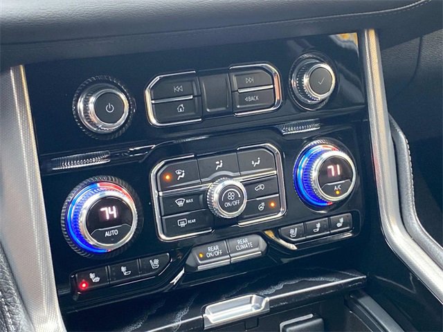 Used 2023 GMC Yukon XL Denali w/ Denali Reserve Package image 28