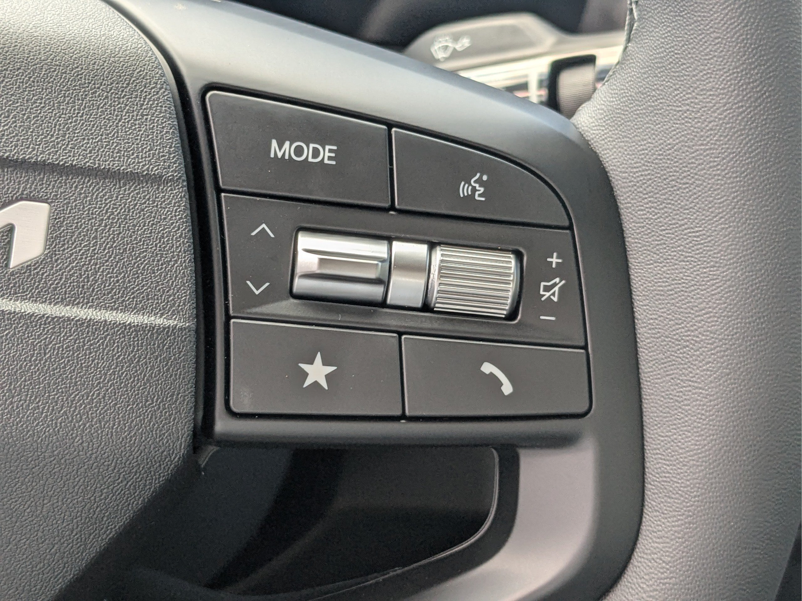 New 2026 Kia K4 EX FWD image 24