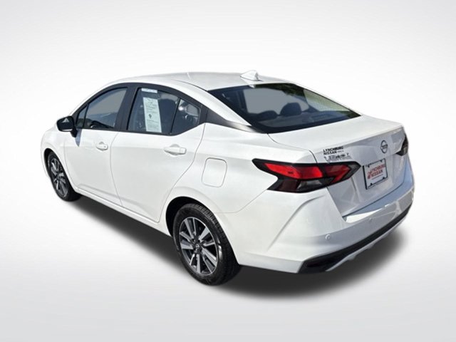 Used 2024 Nissan Versa SV FWD image 7