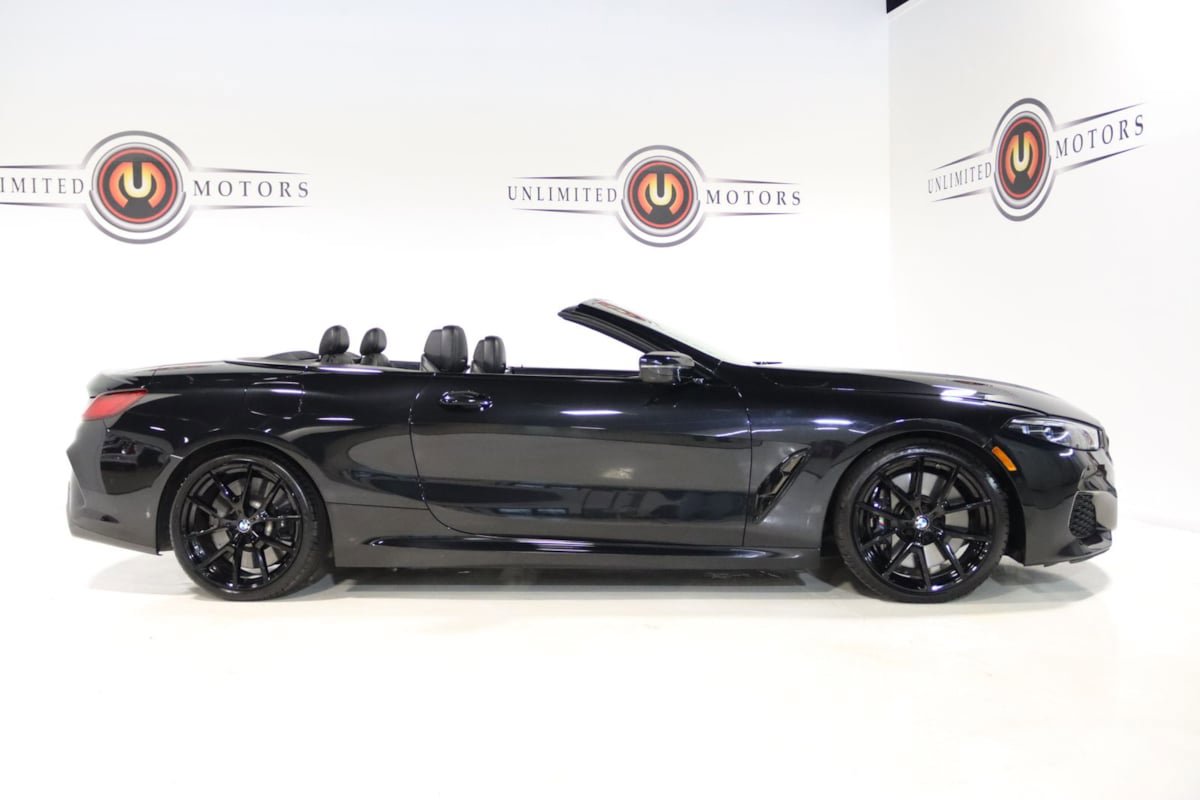 Used 2021 BMW M850i xDrive Convertible image 34