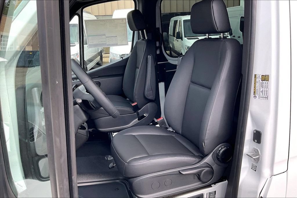 New 2026 Mercedes-Benz Sprinter 2500 image 8