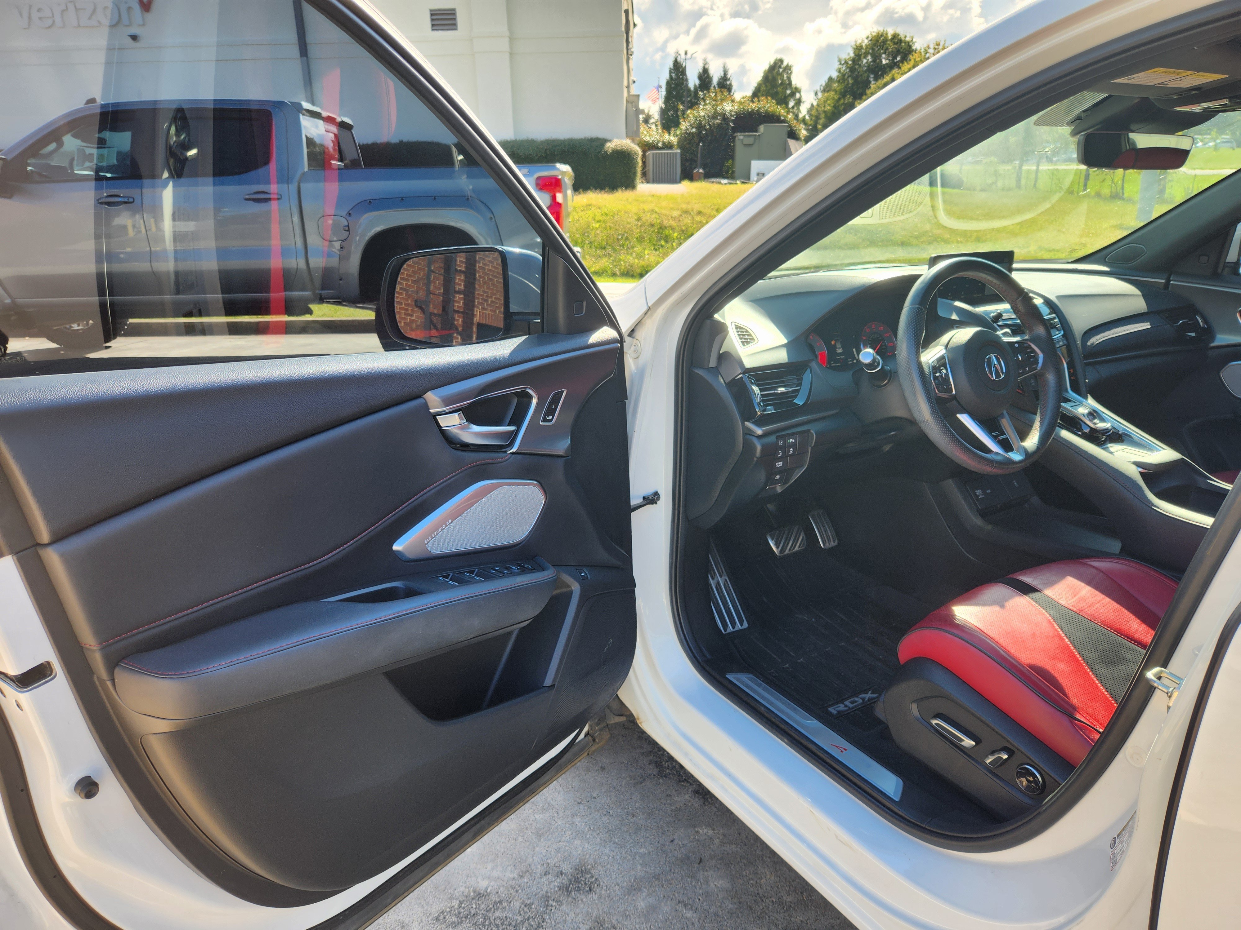 Used 2020 Acura RDX A-Spec w/ Technology Package AWD/4WD image 6