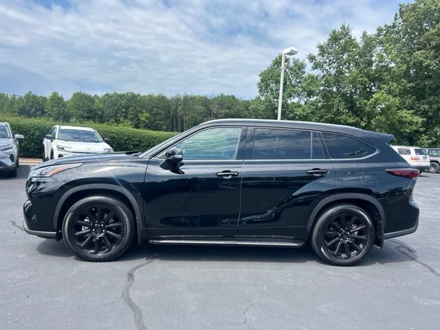 Used 2025 Toyota Highlander Platinum AWD/4WD image 12