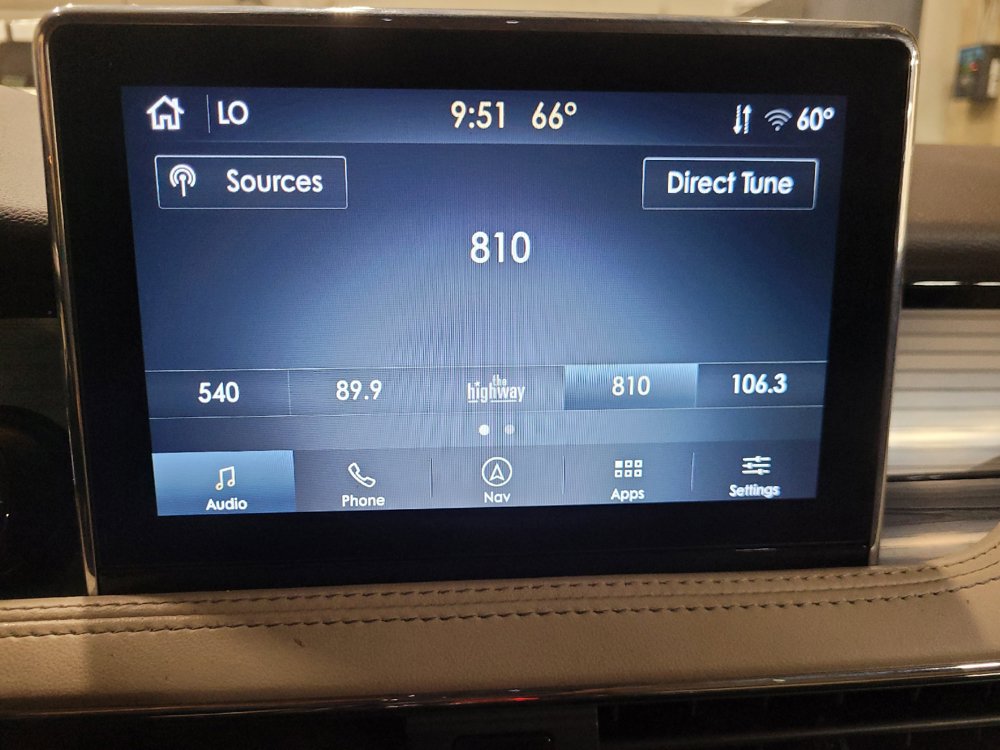 Used 2022 Lincoln Corsair AWD w/ Premium Package image 25