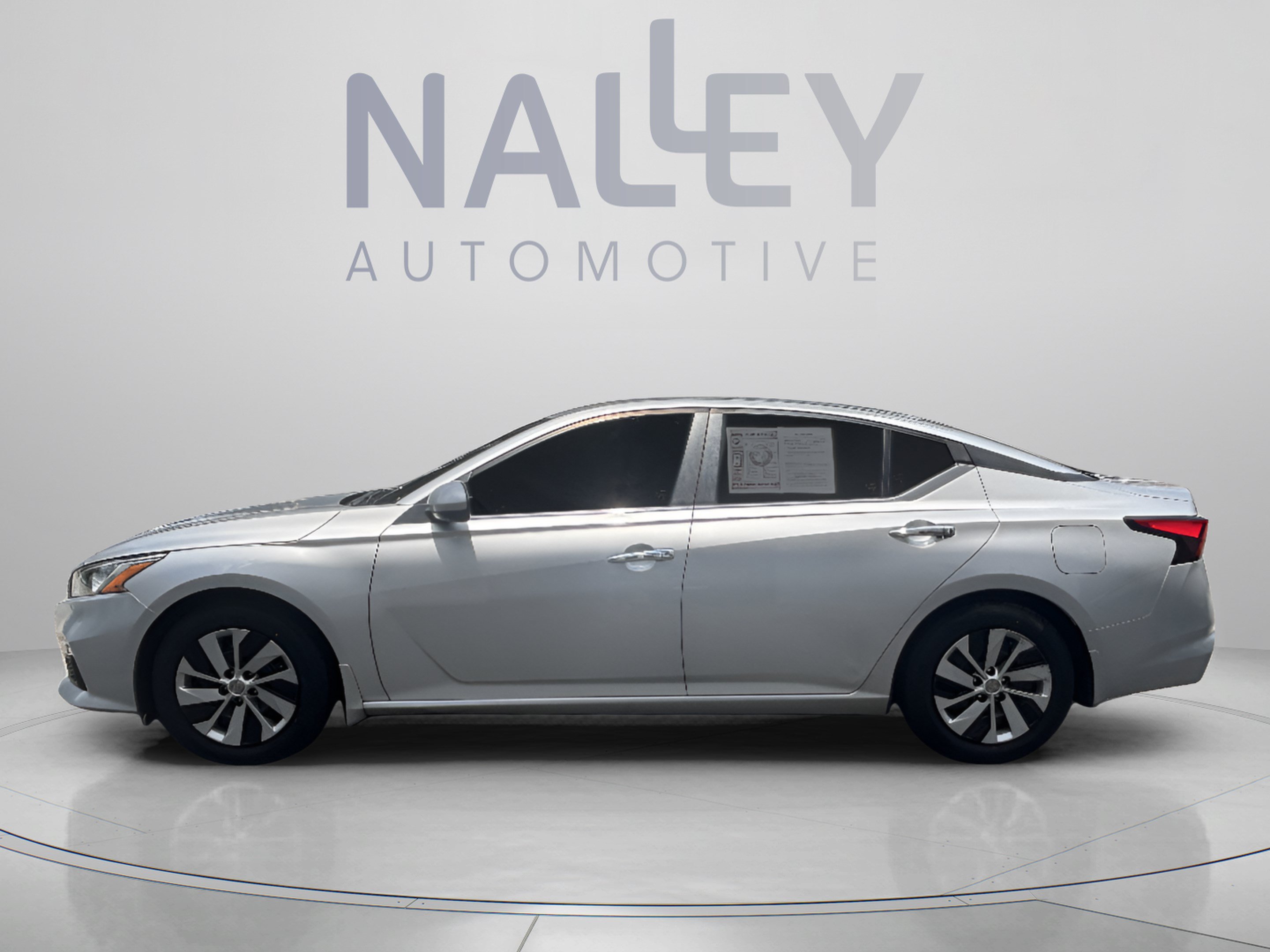 Used 2019 Nissan Altima 2.5 S FWD image 2